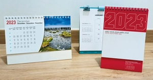 Calendrier chevalet 2025  sur-mesure - 100% personnalisable personnalisable