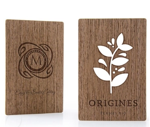 Carte en bois de Merisier 100 x 150 mm - format A6 personnalisable