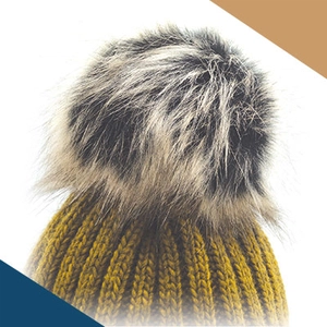 Bonnet avec pompon 100% personnalisable personnalisable