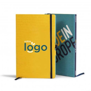 Cahier sur-mesure couverture rigide soft touch - 96 feuilles personnalisable