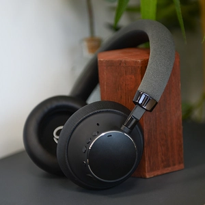 Casque à réduction de bruit ANC sans fil noir personnalisable