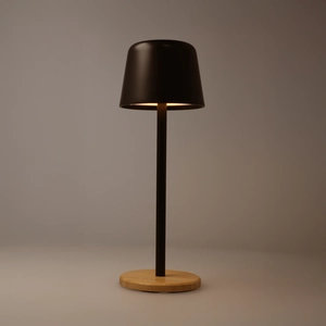 Lampe de table Solis est entièrement réglable - 3 modes d'éclairage personnalisable