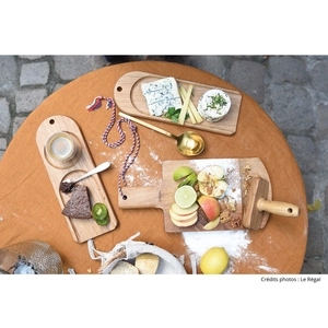 Planche apéro made in France en chêne français millésimé - avec cordelette tricolore personnalisable