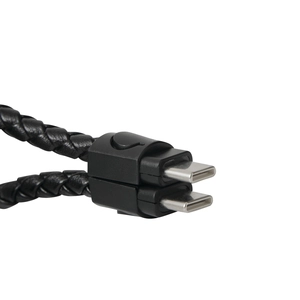 Porte-clés avec câble pour recharger smartphones personnalisable