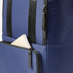 Sac à dos 18l en polyester recyclé 600D - compartiment pour PC portable et sangle trolley personnalisable