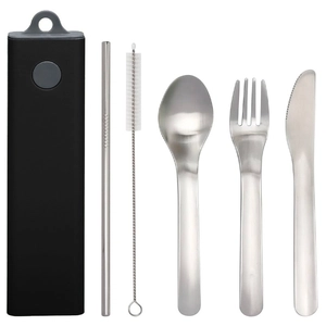 Set de couverts 5 pièces en inox avec étui de rangement personnalisable