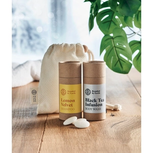 Set de voyage comprenant gel douche, shampoing et gant en coton bio personnalisable