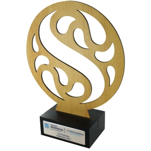 Trophée sur mesure - 100% personnalisable personnalisable