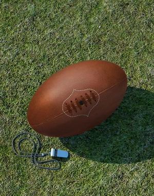 Ballon de rugby old school en PU marron avec lacet personnalisable