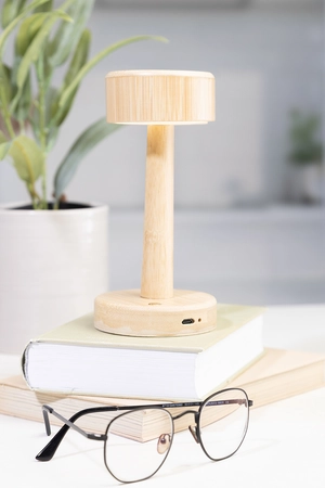 Lampe de table en bambou avec 24 LED avec batterie rechargeable personnalisable