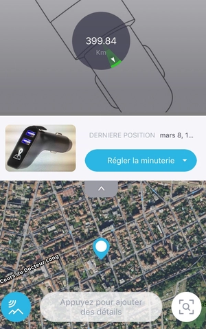 Chargeur de voiture 2 ports USB avec fonction géocalisation personnalisable