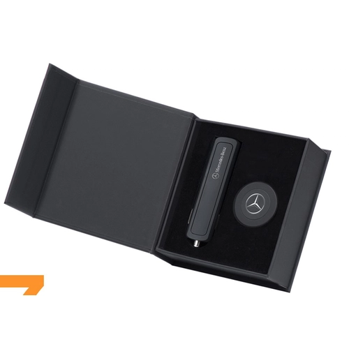 image du produit Coffret cadeau pour voiture - support et chargeur télephone 