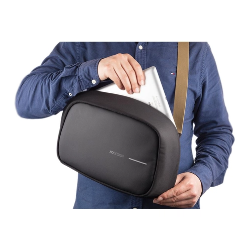 image du produit Sac bandoulière Bobby Sling en RPET - avec poche anti RFID