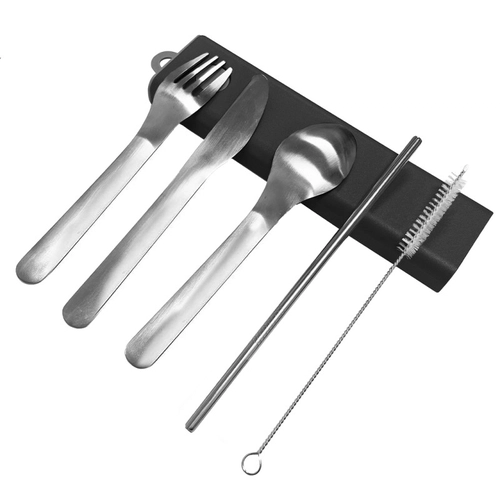 image du produit Set de couverts 5 pièces en inox avec étui de rangement