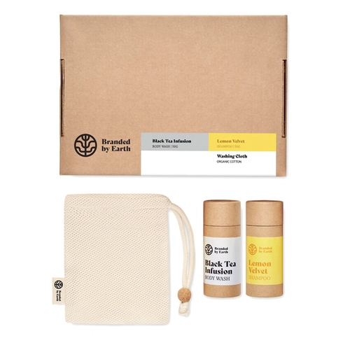 image du produit Set de voyage comprenant gel douche, shampoing et gant en coton bio